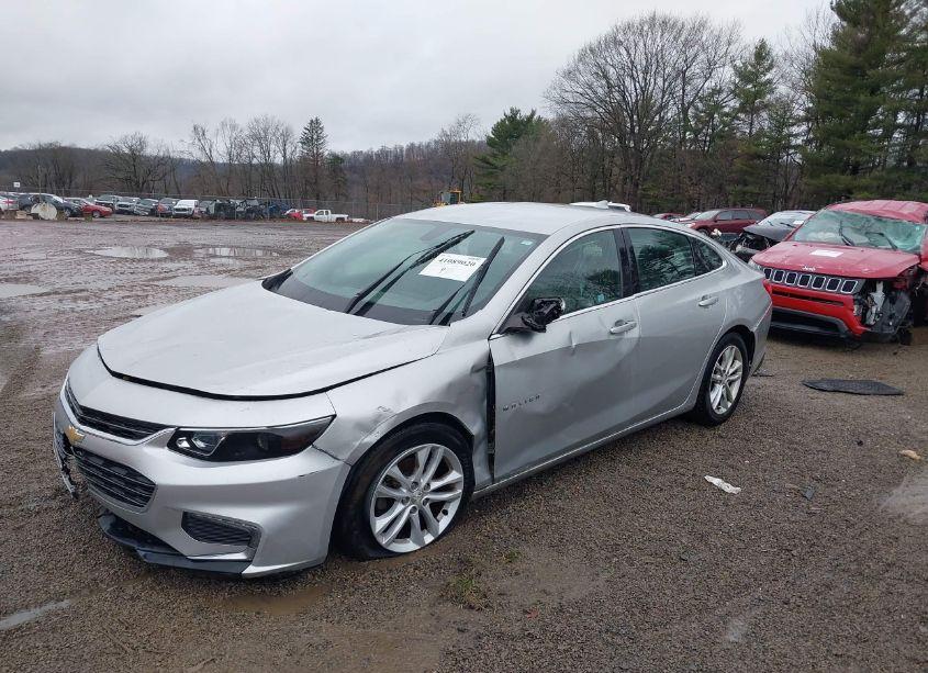 Photo 2 of 2016 Chevrolet Malibu 1LT (VIN 1G1ZE5ST2GF344961)