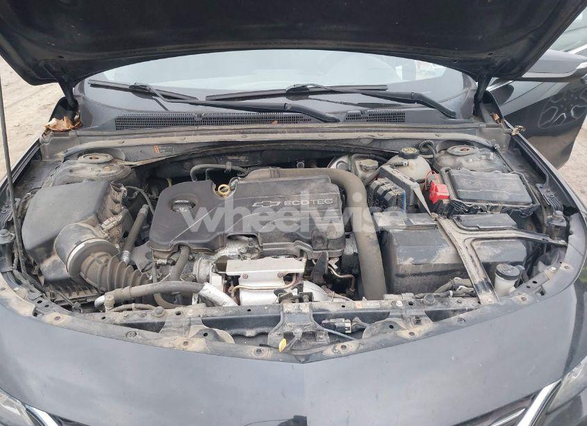 Photo 10 of 2017 Chevrolet Malibu 1LT (VIN 1G1ZE5ST2HF104004)