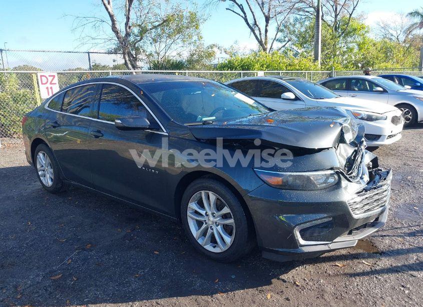 2017 Chevrolet Malibu 1LT (VIN 1G1ZE5ST2HF109946) main photo