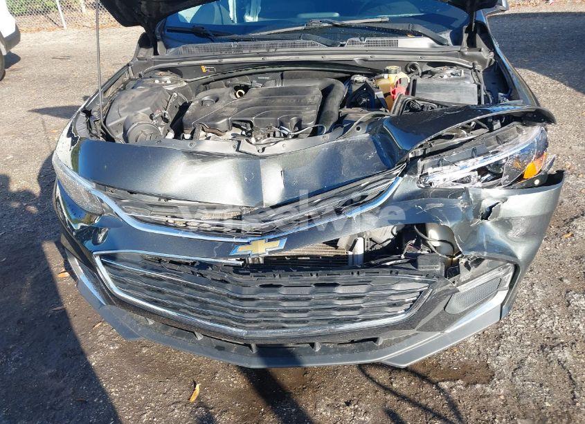 Photo 6 of 2017 Chevrolet Malibu 1LT (VIN 1G1ZE5ST2HF109946)