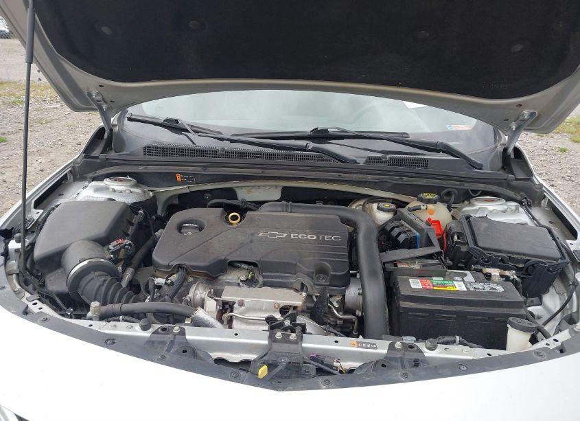 Photo 10 of 2017 Chevrolet Malibu 1LT (VIN 1G1ZE5ST2HF115889)