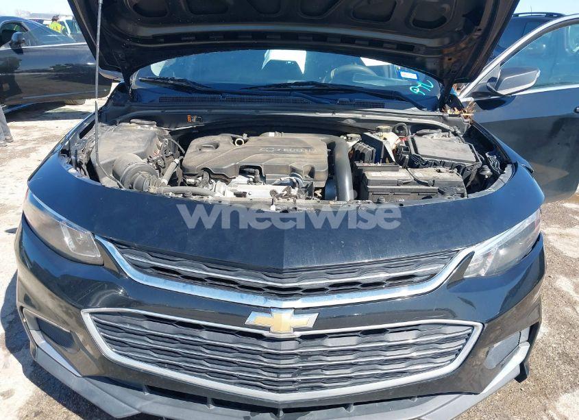 Photo 10 of 2017 Chevrolet Malibu 1LT (VIN 1G1ZE5ST2HF129159)