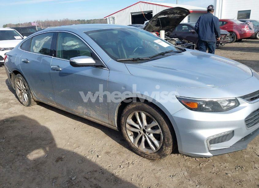 2017 Chevrolet Malibu 1LT (VIN 1G1ZE5ST2HF141991) main photo