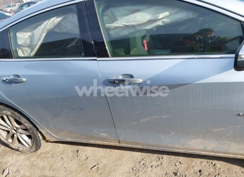 Photo 13 of 2017 Chevrolet Malibu 1LT (VIN 1G1ZE5ST2HF141991)