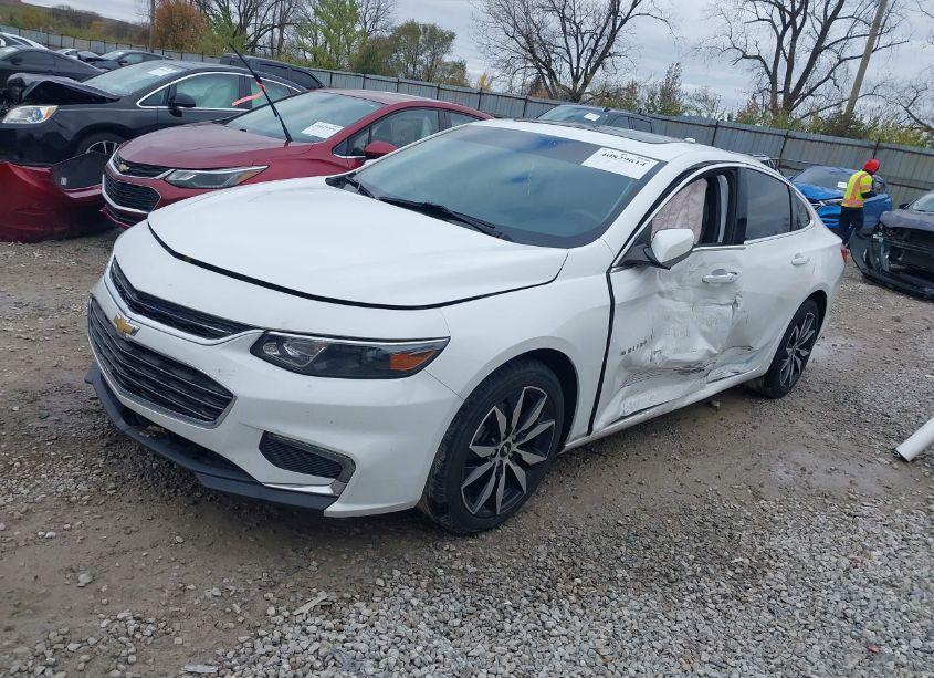 Photo 2 of 2017 Chevrolet Malibu 1LT (VIN 1G1ZE5ST2HF148309)