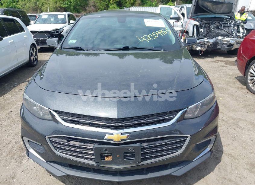 Photo 12 of 2017 Chevrolet Malibu 1LT (VIN 1G1ZE5ST2HF154238)