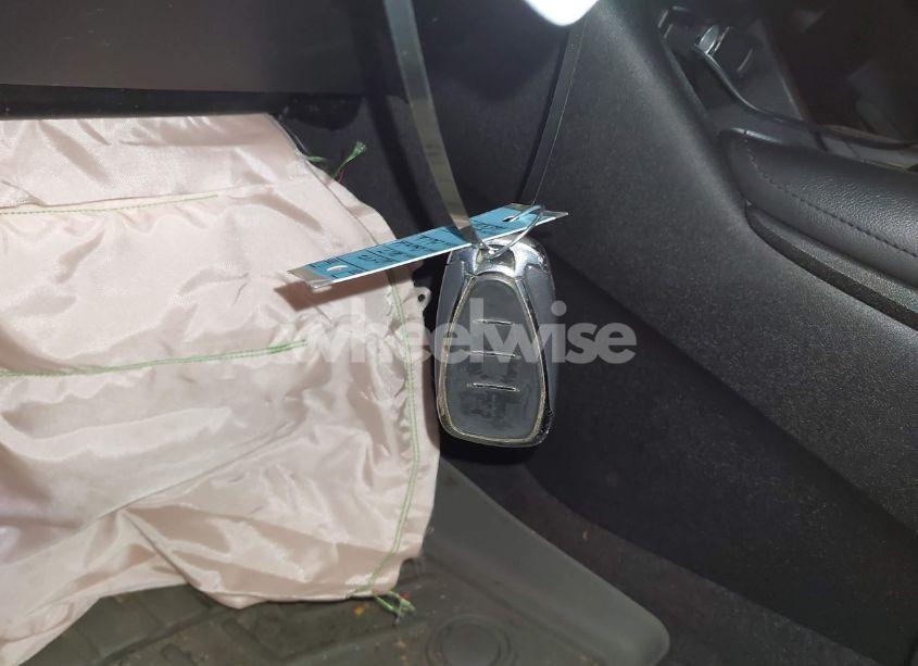 Photo 11 of 2017 Chevrolet Malibu 1LT (VIN 1G1ZE5ST2HF165420)