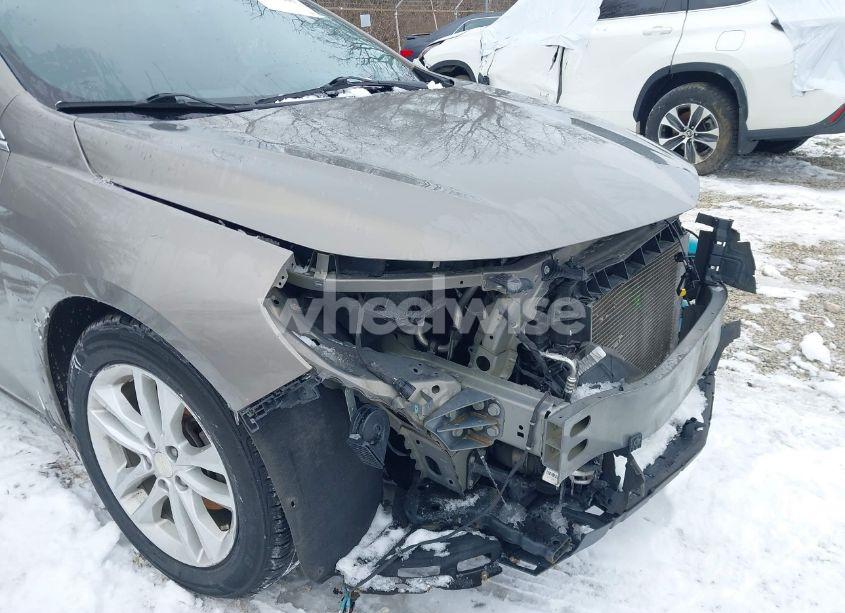 Photo 18 of 2017 Chevrolet Malibu 1LT (VIN 1G1ZE5ST2HF170746)