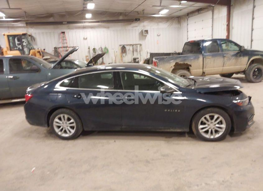Photo 13 of 2017 Chevrolet Malibu 1LT (VIN 1G1ZE5ST2HF171234)