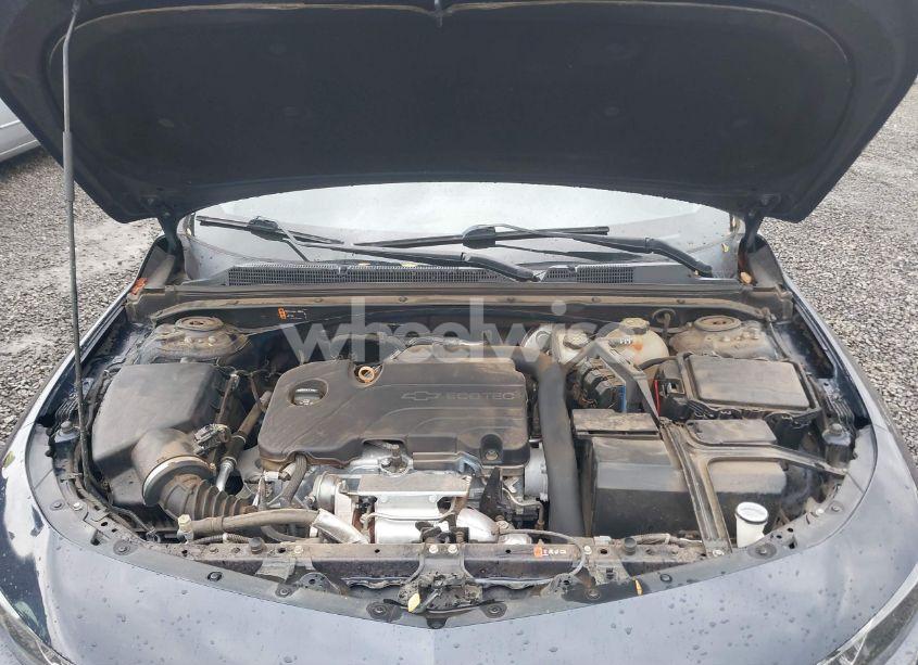 Photo 10 of 2017 Chevrolet Malibu 1LT (VIN 1G1ZE5ST2HF174702)