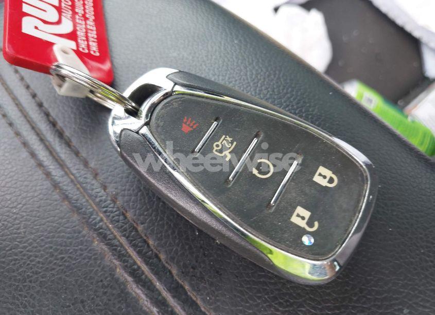 Photo 11 of 2017 Chevrolet Malibu 1LT (VIN 1G1ZE5ST2HF178541)