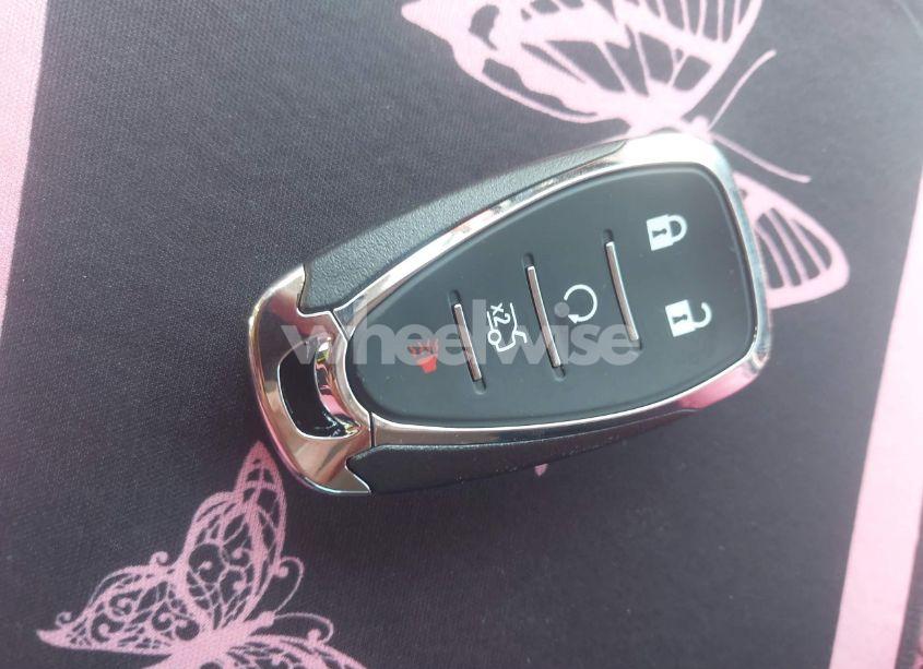 Photo 11 of 2017 Chevrolet Malibu 1LT (VIN 1G1ZE5ST2HF183223)