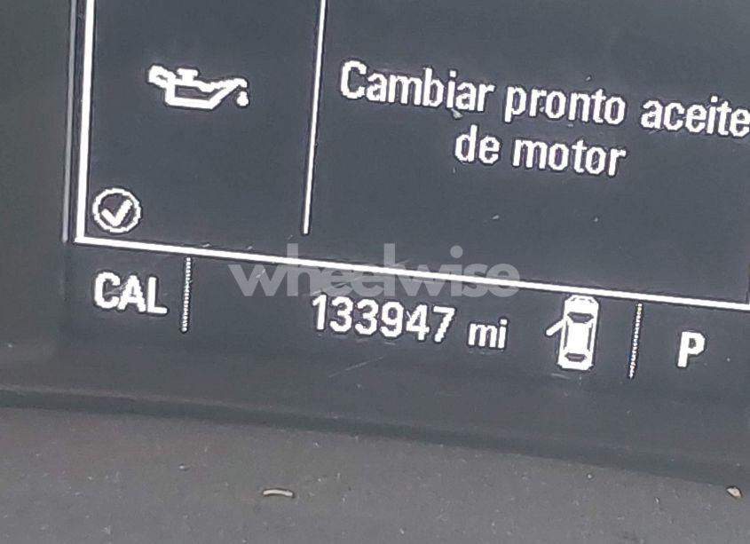 Photo 7 of 2017 Chevrolet Malibu 1LT (VIN 1G1ZE5ST2HF183223)