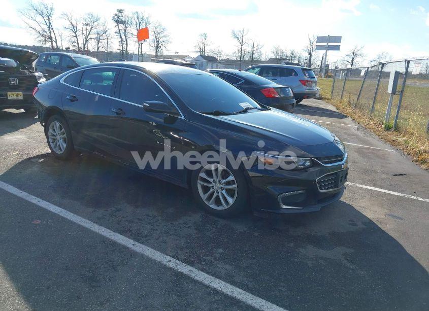 2017 Chevrolet Malibu 1LT (VIN 1G1ZE5ST2HF184971) main photo