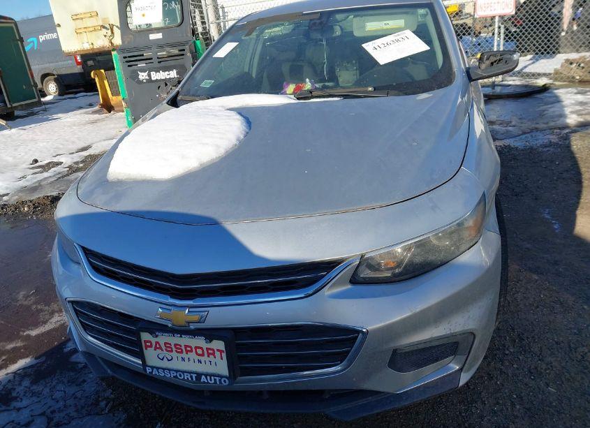 Photo 11 of 2017 Chevrolet Malibu 1LT (VIN 1G1ZE5ST2HF195226)