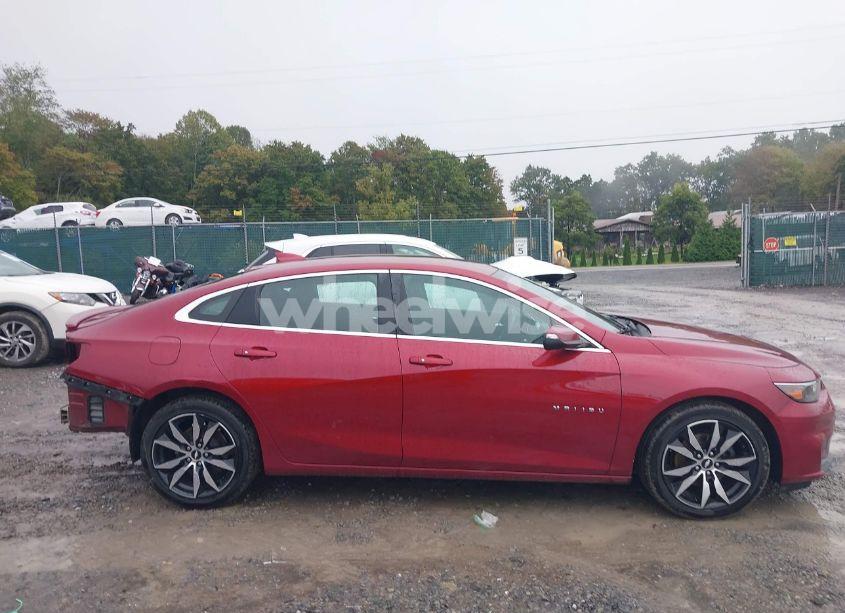 Photo 14 of 2017 Chevrolet Malibu 1LT (VIN 1G1ZE5ST2HF229150)