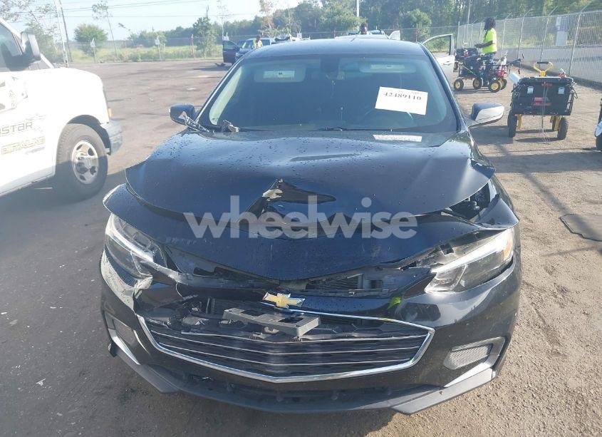 Photo 12 of 2017 Chevrolet Malibu 1LT (VIN 1G1ZE5ST2HF236325)