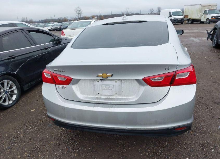 Photo 16 of 2017 Chevrolet Malibu 1LT (VIN 1G1ZE5ST2HF257563)