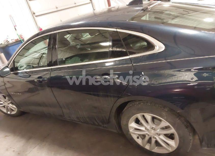 Photo 15 of 2017 Chevrolet Malibu 1LT (VIN 1G1ZE5ST2HF269504)