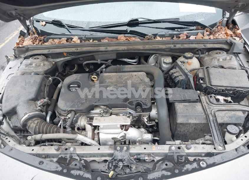 Photo 10 of 2017 Chevrolet Malibu 1LT (VIN 1G1ZE5ST2HF280793)