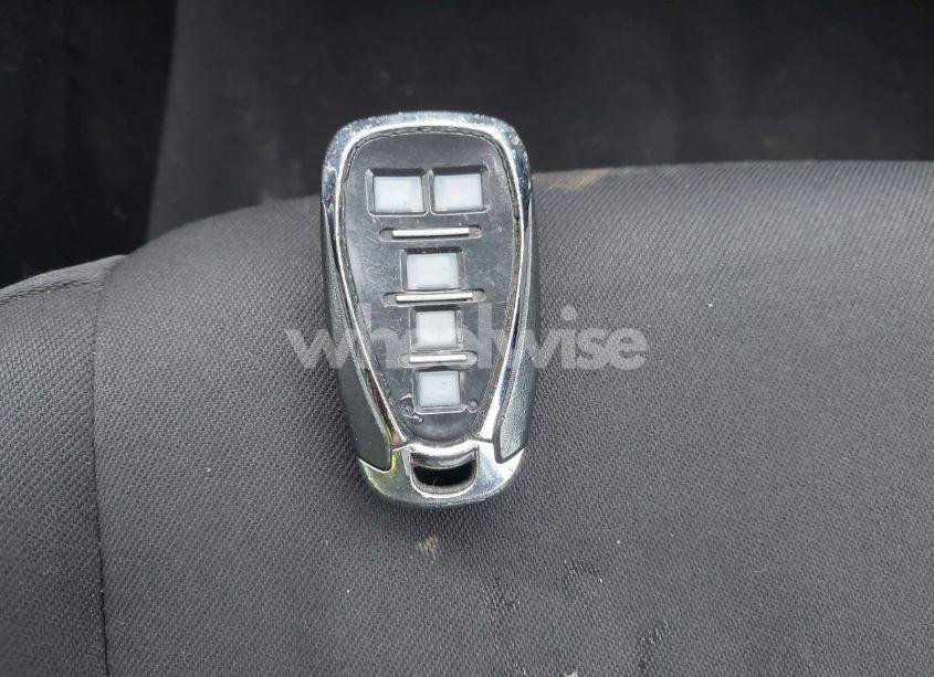 Photo 11 of 2017 Chevrolet Malibu 1LT (VIN 1G1ZE5ST2HF280793)