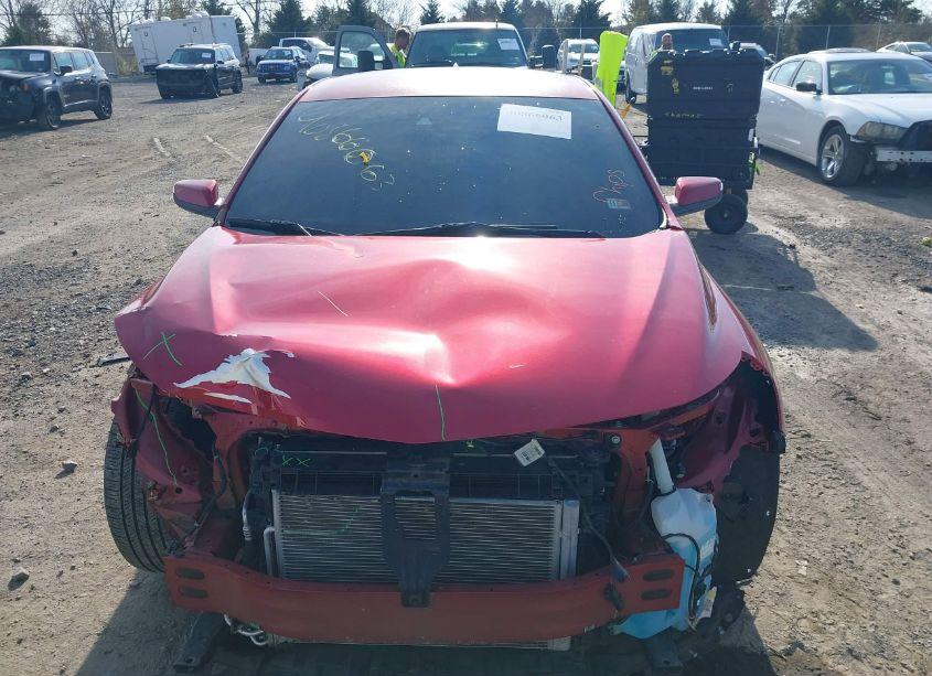 Photo 13 of 2016 Chevrolet Malibu 1LT (VIN 1G1ZE5ST3GF185190)