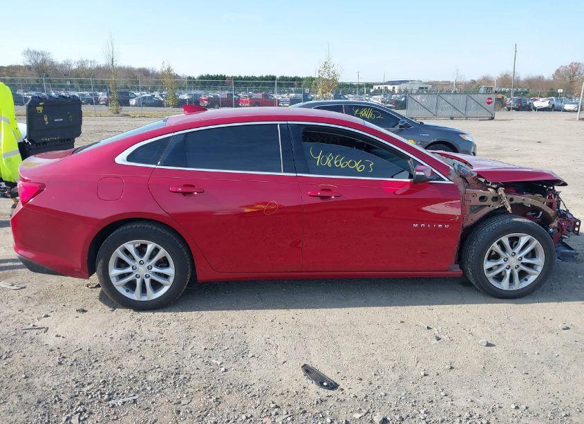 Photo 14 of 2016 Chevrolet Malibu 1LT (VIN 1G1ZE5ST3GF185190)