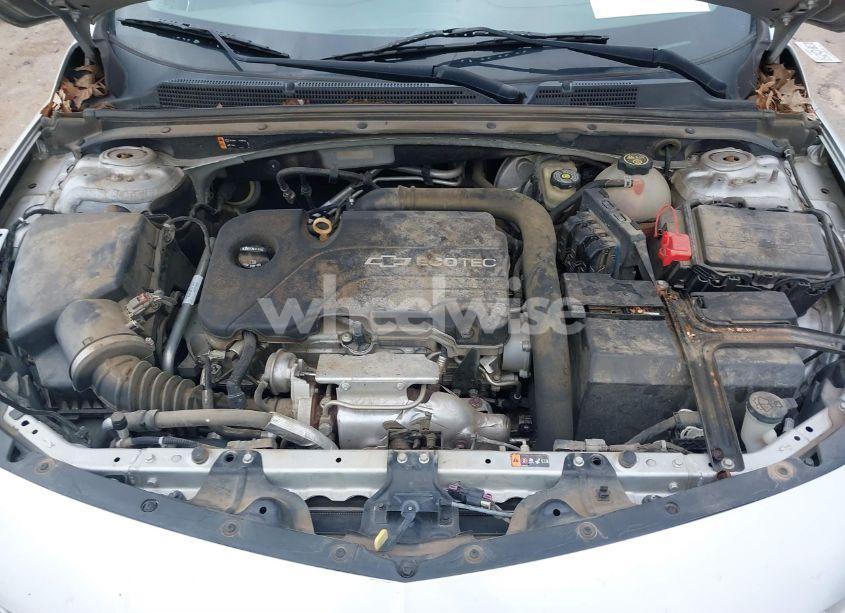 Photo 10 of 2016 Chevrolet Malibu 1LT (VIN 1G1ZE5ST3GF211626)