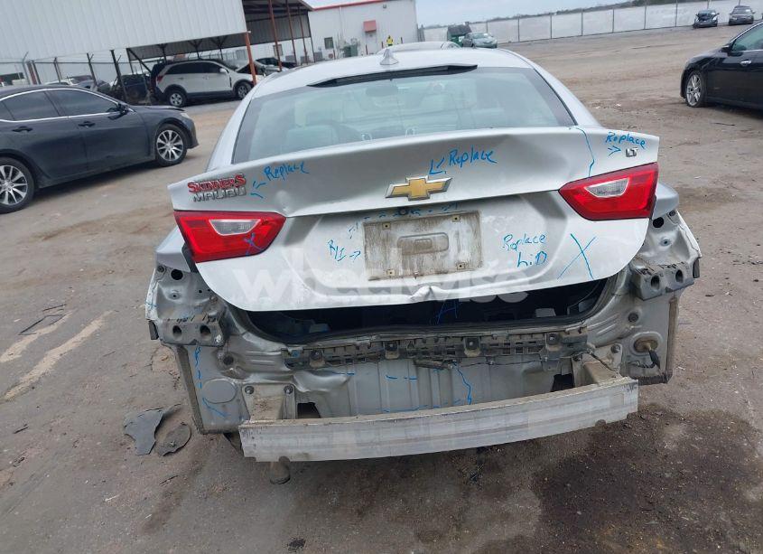 Photo 6 of 2016 Chevrolet Malibu 1LT (VIN 1G1ZE5ST3GF211626)