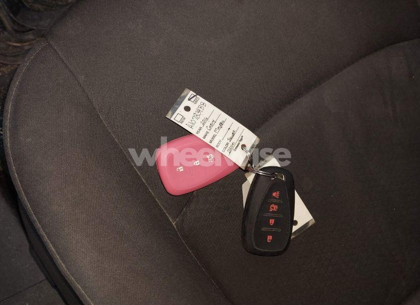 Photo 11 of 2016 Chevrolet Malibu 1LT (VIN 1G1ZE5ST3GF212100)