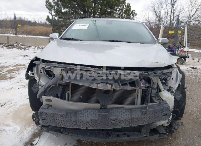 Photo 12 of 2016 Chevrolet Malibu 1LT (VIN 1G1ZE5ST3GF212100)