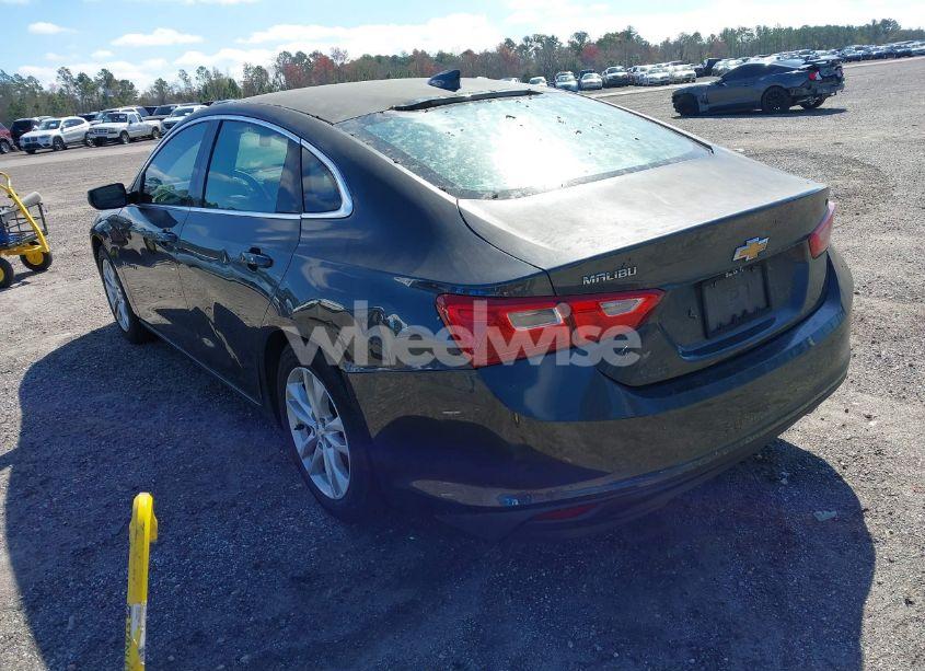 Photo 3 of 2016 Chevrolet Malibu 1LT (VIN 1G1ZE5ST3GF235747)