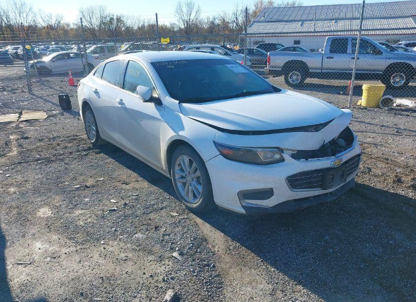 2016 Chevrolet Malibu 1LT (VIN 1G1ZE5ST3GF242567) main photo