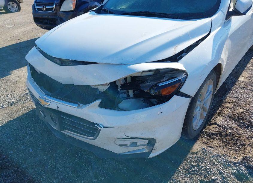 Photo 6 of 2016 Chevrolet Malibu 1LT (VIN 1G1ZE5ST3GF242567)