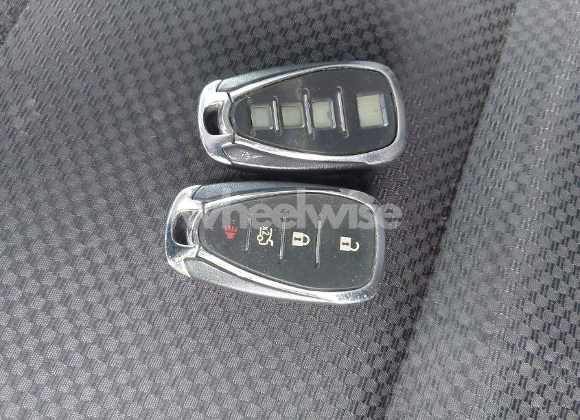 Photo 11 of 2016 Chevrolet Malibu 1LT (VIN 1G1ZE5ST3GF271874)