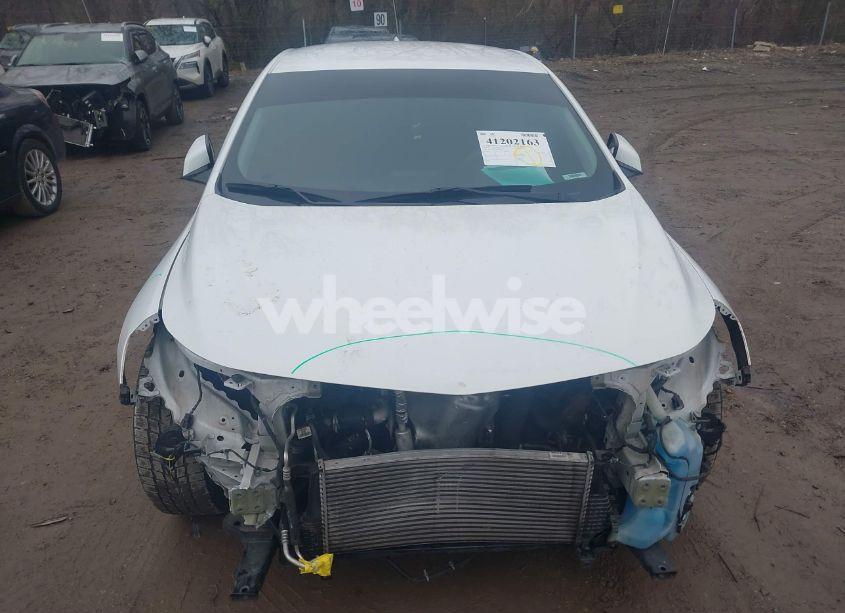 Photo 6 of 2016 Chevrolet Malibu 1LT (VIN 1G1ZE5ST3GF286844)