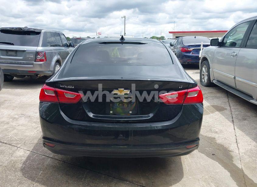 Photo 16 of 2016 Chevrolet Malibu 1LT (VIN 1G1ZE5ST3GF293079)