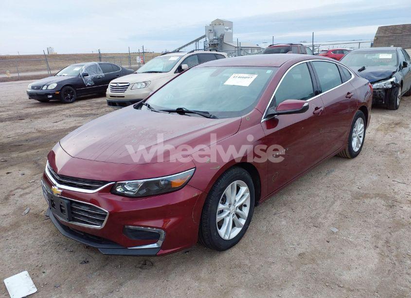 Photo 2 of 2016 Chevrolet Malibu 1LT (VIN 1G1ZE5ST3GF295690)