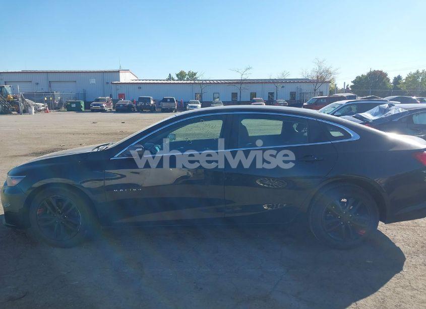 Photo 14 of 2016 Chevrolet Malibu 1LT (VIN 1G1ZE5ST3GF299481)