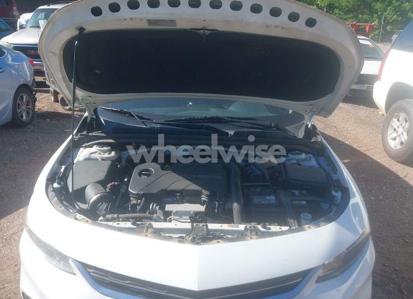 Photo 10 of 2016 Chevrolet Malibu 1LT (VIN 1G1ZE5ST3GF304002)