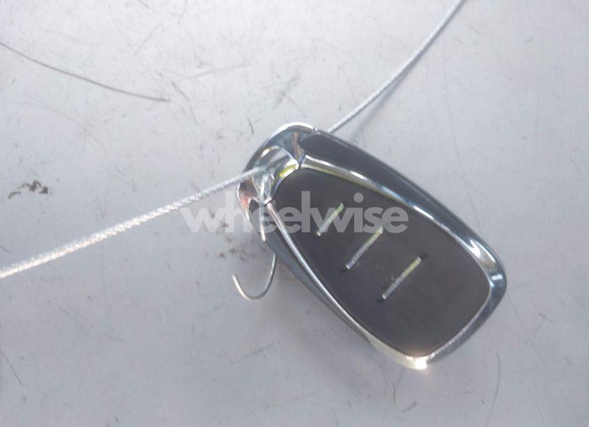 Photo 11 of 2016 Chevrolet Malibu 1LT (VIN 1G1ZE5ST3GF304002)