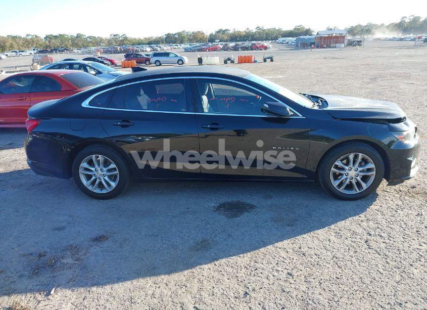 Photo 13 of 2016 Chevrolet Malibu 1LT (VIN 1G1ZE5ST3GF323908)