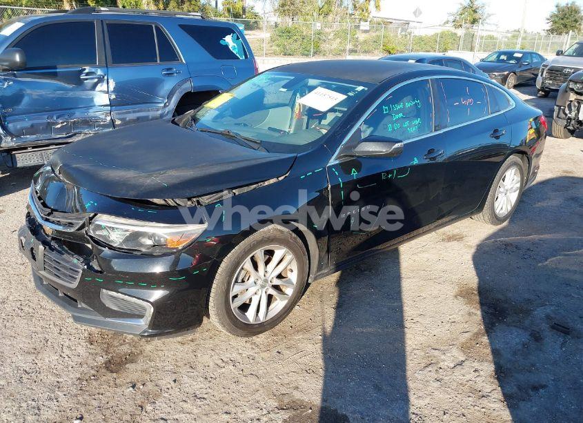 Photo 2 of 2016 Chevrolet Malibu 1LT (VIN 1G1ZE5ST3GF323908)