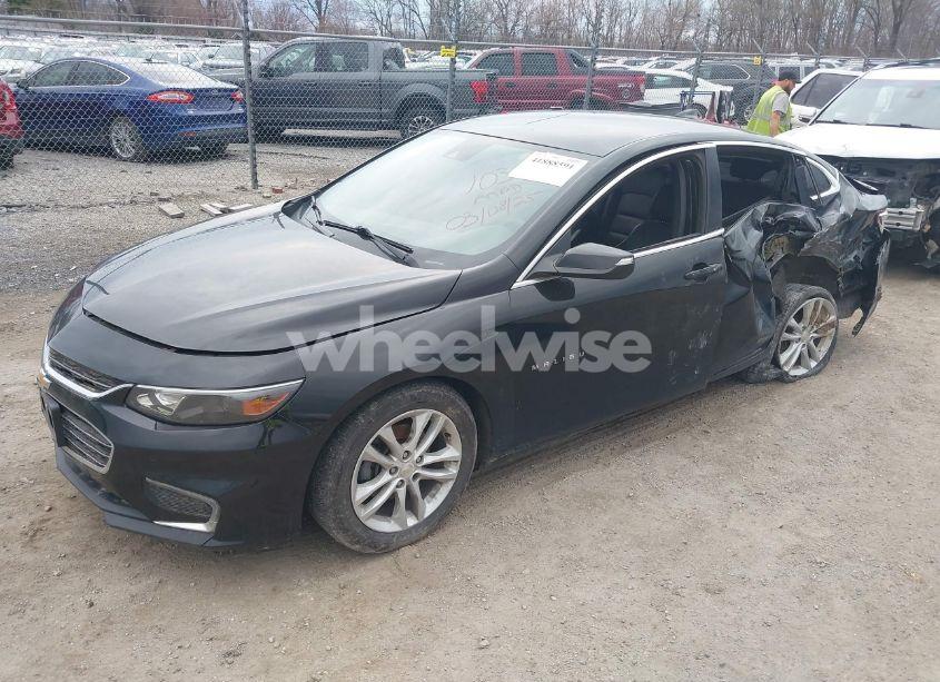 Photo 2 of 2016 Chevrolet Malibu 1LT (VIN 1G1ZE5ST3GF326226)