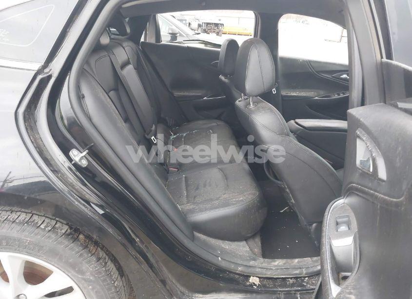 Photo 8 of 2016 Chevrolet Malibu 1LT (VIN 1G1ZE5ST3GF326226)