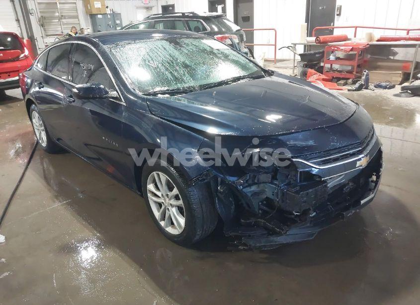 2016 Chevrolet Malibu 1LT (VIN 1G1ZE5ST3GF352812) main photo