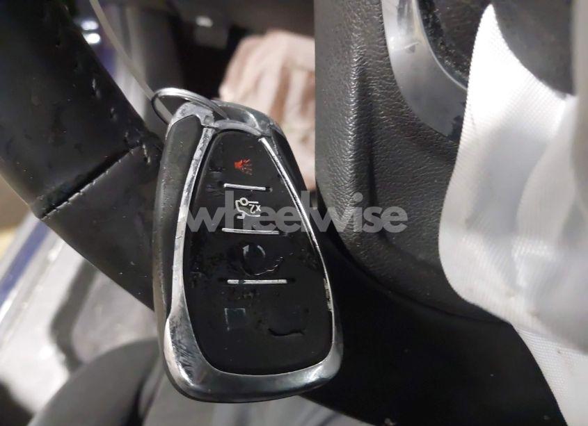 Photo 11 of 2016 Chevrolet Malibu 1LT (VIN 1G1ZE5ST3GF352812)