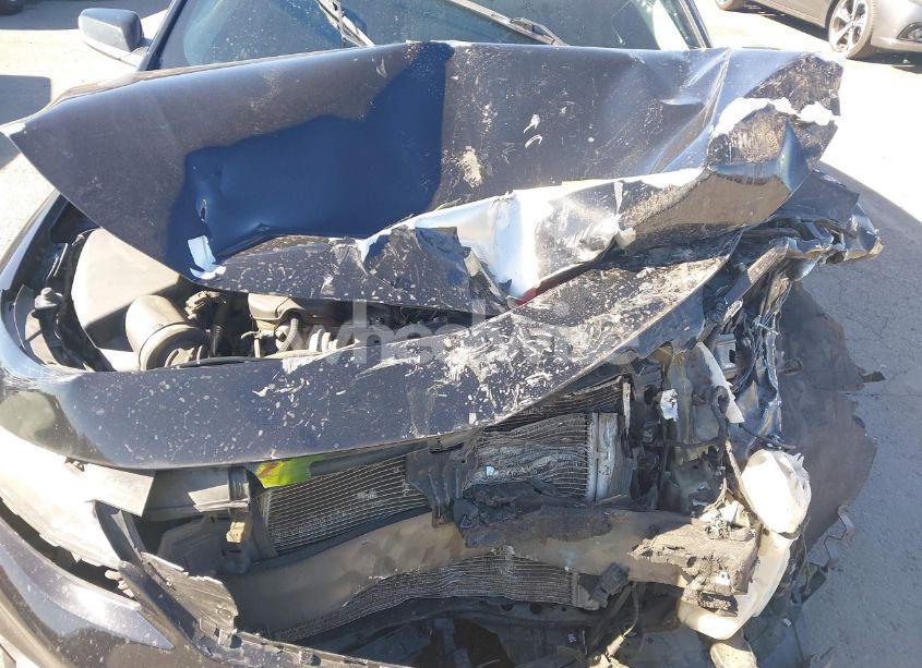 Photo 10 of 2017 Chevrolet Malibu 1LT (VIN 1G1ZE5ST3HF103993)