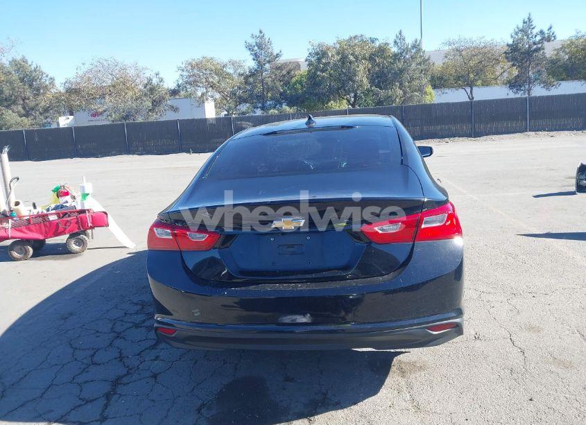 Photo 16 of 2017 Chevrolet Malibu 1LT (VIN 1G1ZE5ST3HF103993)