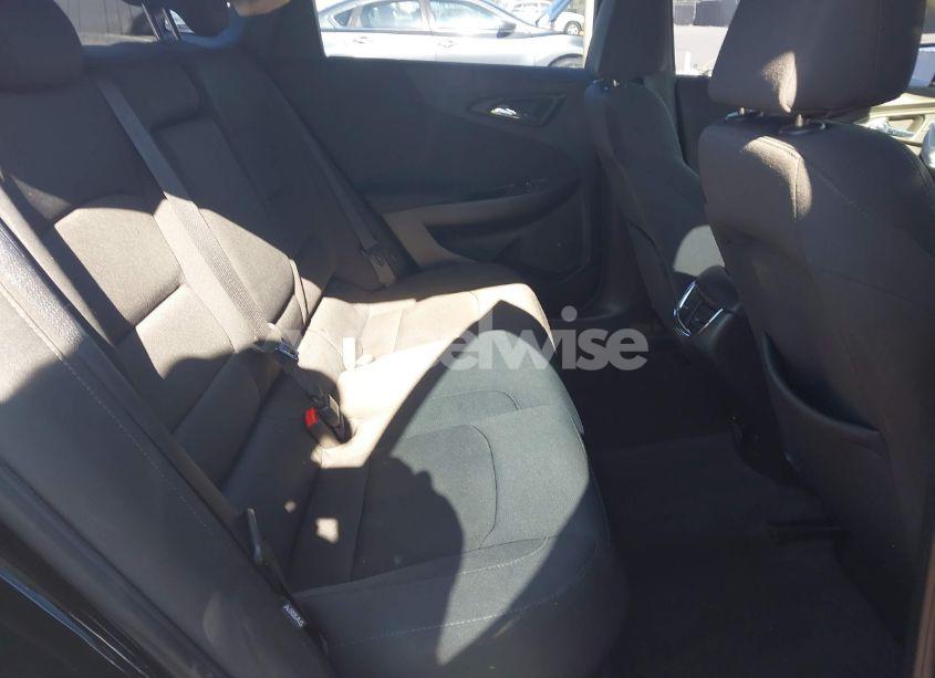 Photo 8 of 2017 Chevrolet Malibu 1LT (VIN 1G1ZE5ST3HF103993)